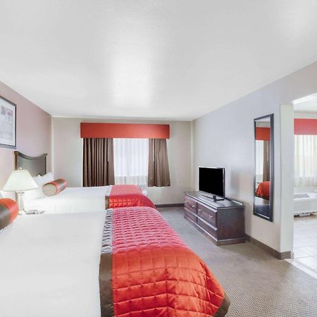 Baymont By Wyndham Wheeler Hotel Kültér fotó